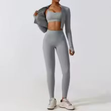 Set Yoga Donna 2/3 Pezzi – Legging, Reggiseno Fitness e Crop Top