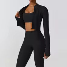 Set Yoga Donna 2/3 Pezzi – Legging, Reggiseno Fitness e Crop Top